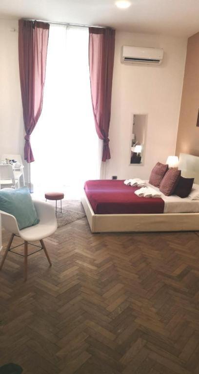 Bed and Breakfast Domus Luigi Leone 2 à Naples Extérieur photo